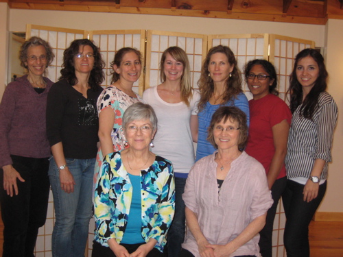Susan Henning and Jean Masse (top left) with classmates and Patti Orthwein and Beth Janssen -Instructors (seated)